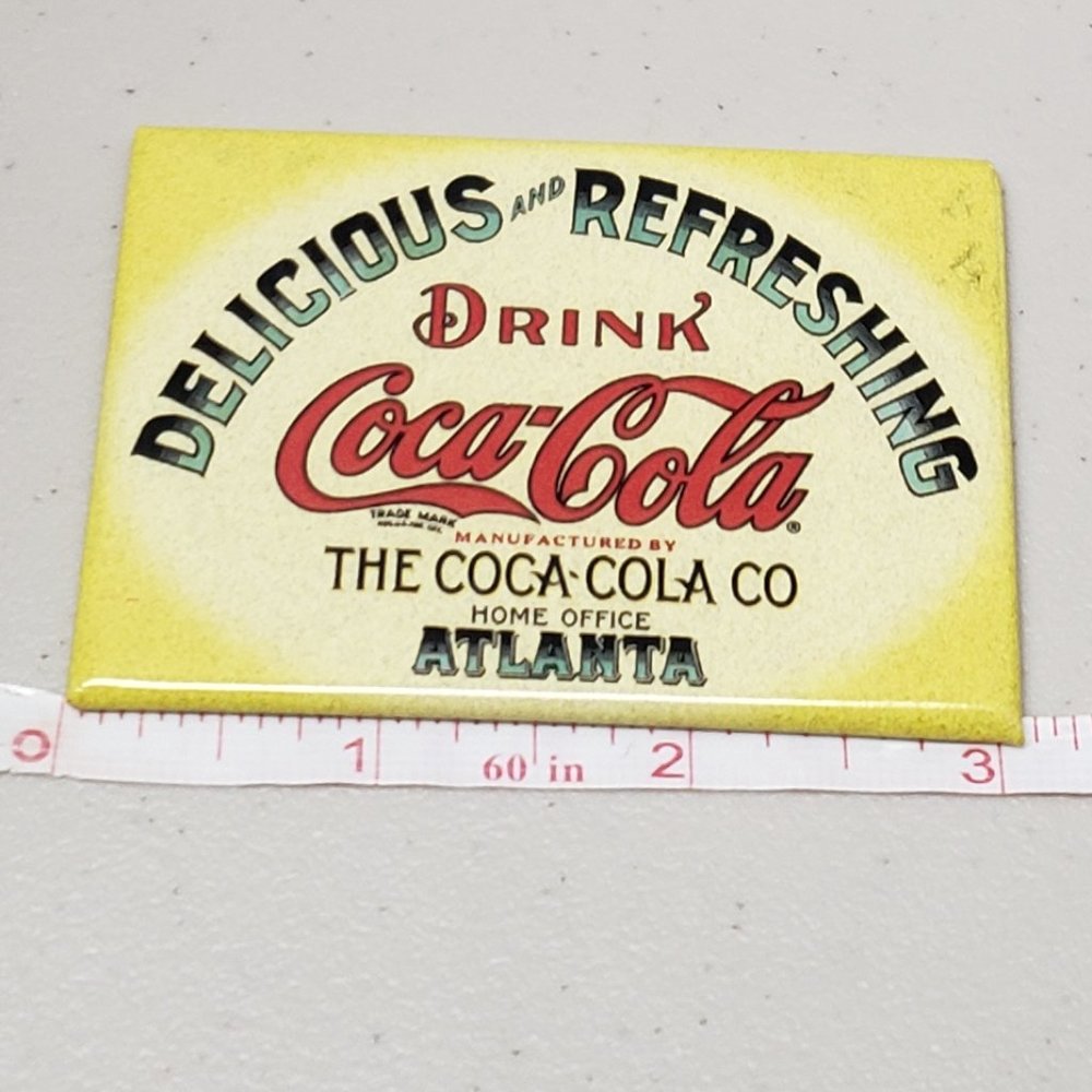 Delicious Coca Cola Magnet - Picture 3 of 4
